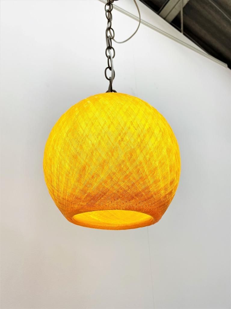 1960-70's ヴィンテージ アクリルシェード ペンダントランプ 1960-70's ヴィンテージ アクリルシェード ペンダントランプ