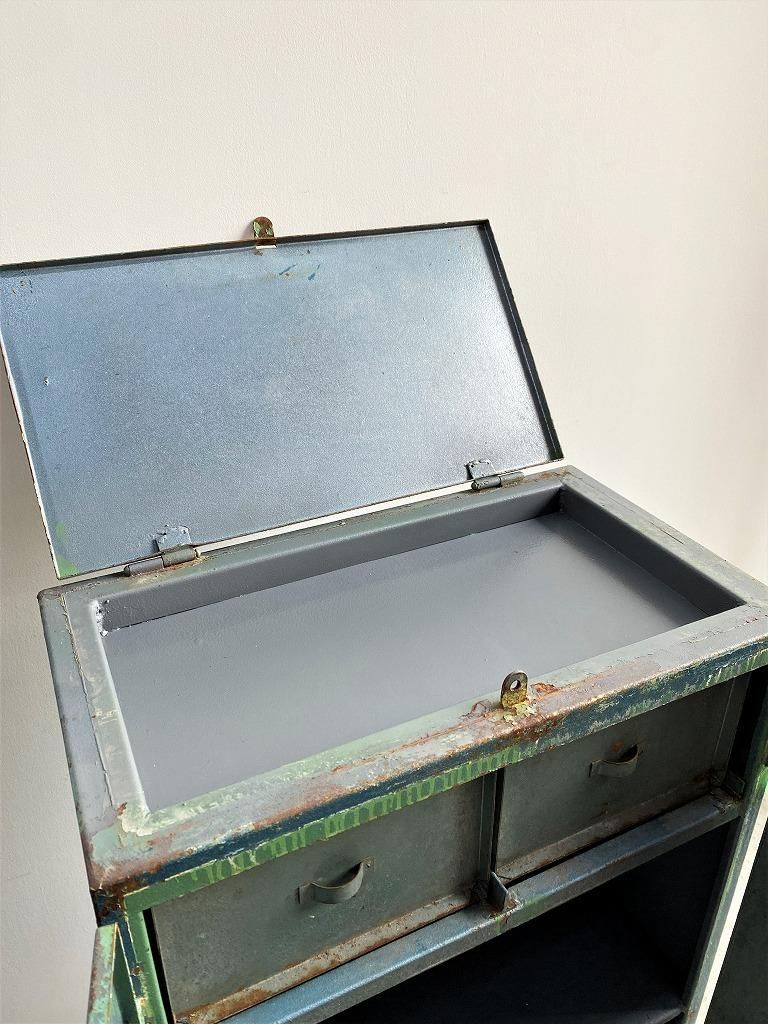 ヴィンテージ スチール キャビネット - アンティーク ヴィンテージ スチール キャビネット - アンティーク