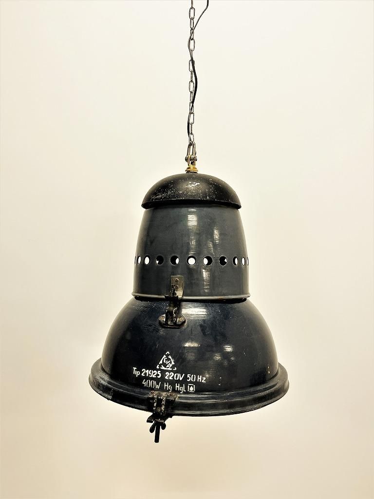 ヴィンテージ インダストリアル ガラスシェード ペンダントランプ②
