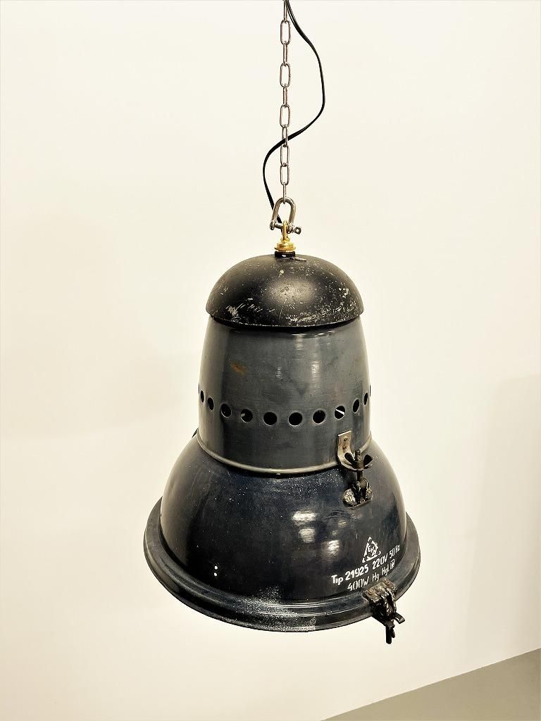 ヴィンテージ インダストリアル ガラスシェード ペンダント
