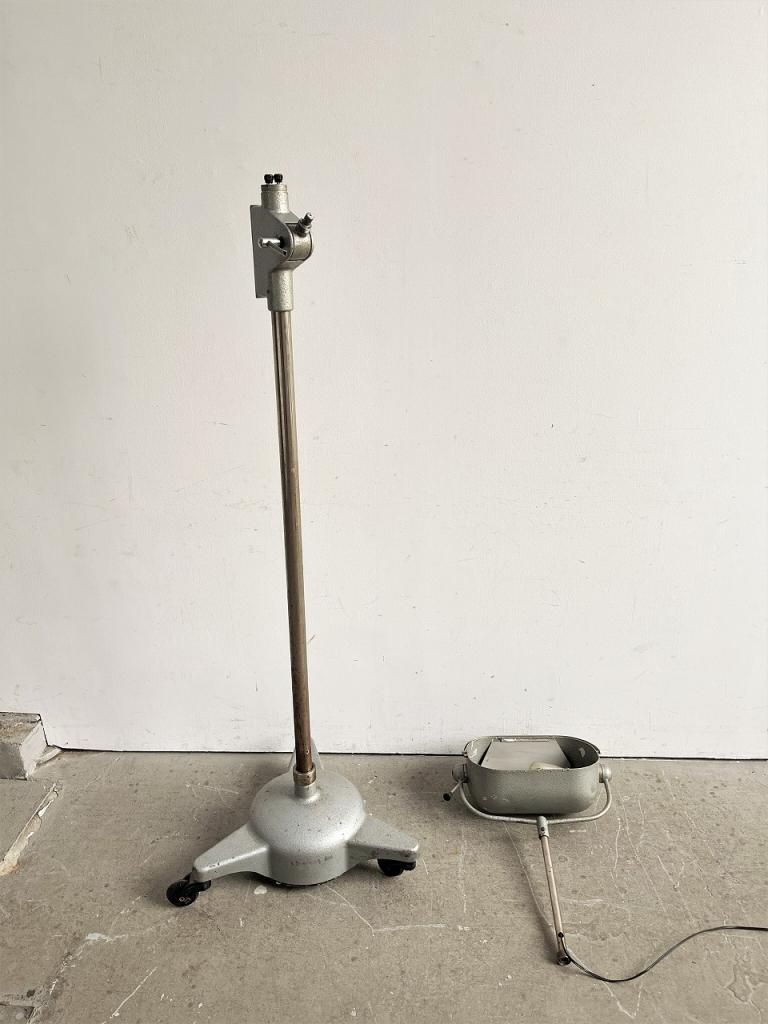 インダストリアル フロアランプヴィンテージcerote antiques