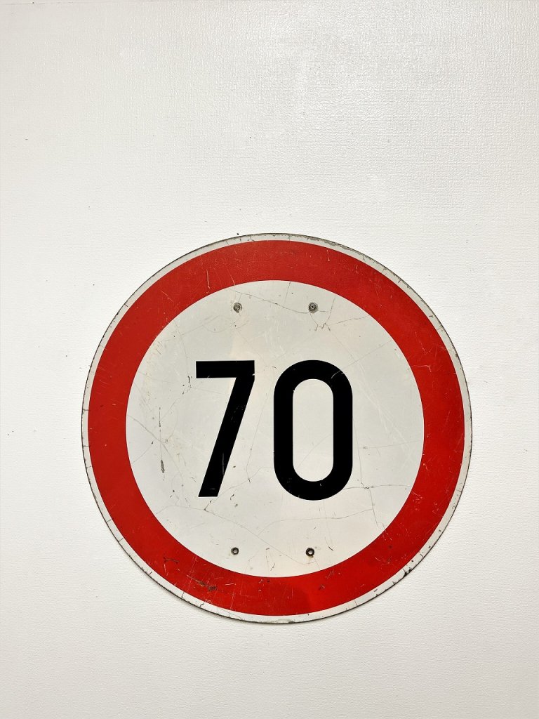 ヴィンテージ ハンガリー 道路標識(スピード制限) サイン/看板