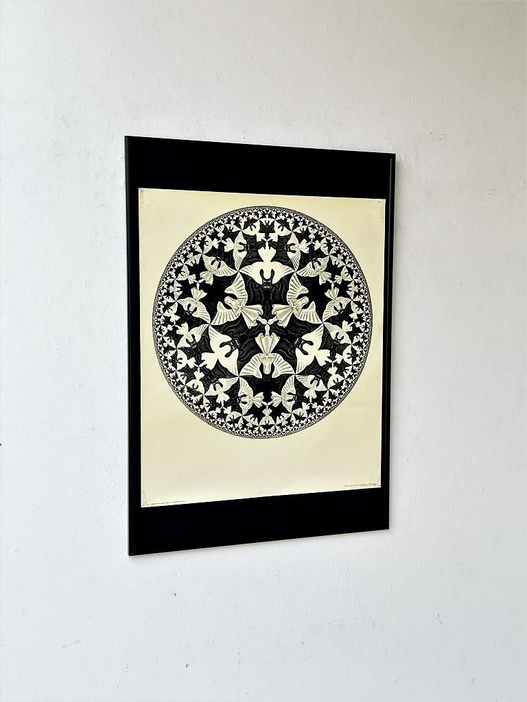1970's ヴィンテージ M.C. Escher ”Angels and Devils” 額入り