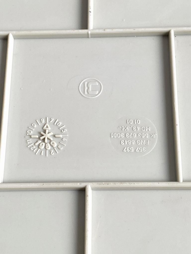 Plastimat社製 ヴィンテージ プラスチック ボックス(1)(複数在庫