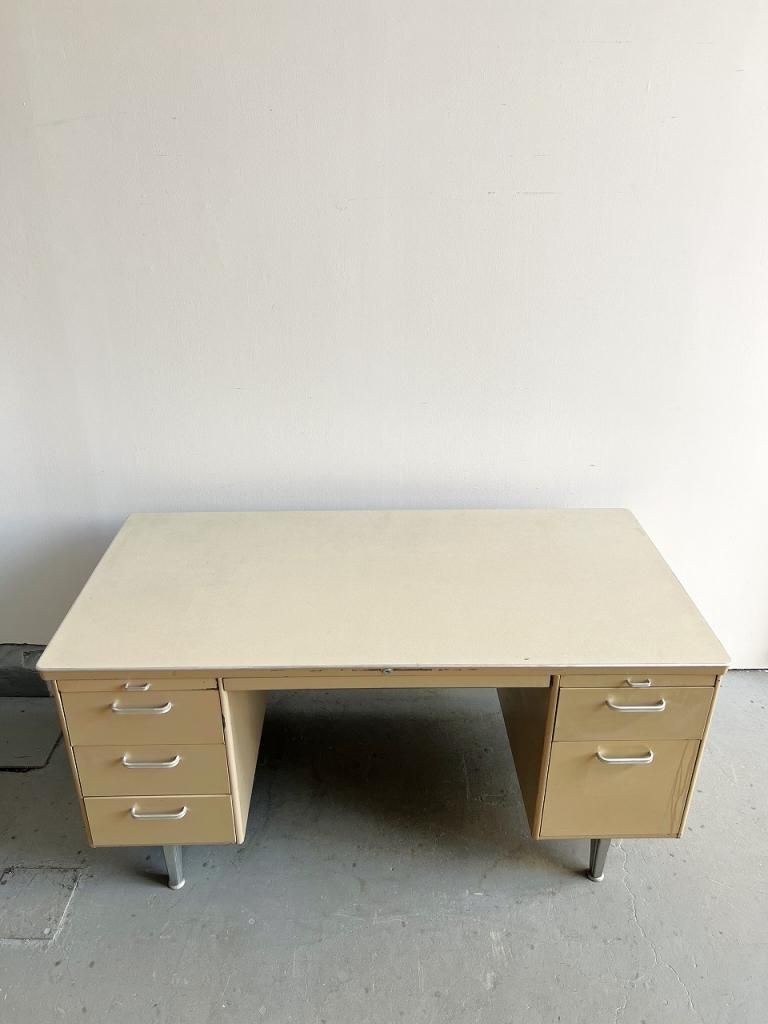 1960-70's LYON社製 ヴィンテージ スチール デスク