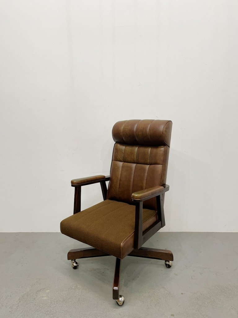 1970's Chair World ơ ե֥åߥӥˡ쥶 ǥ