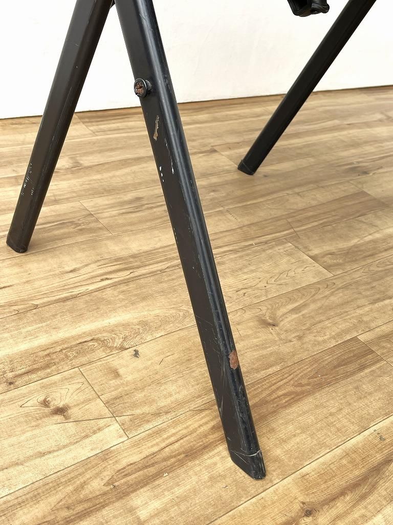 1980's Vitra社製 Emillo Ambasz＆Glancarle Piretti デザイン