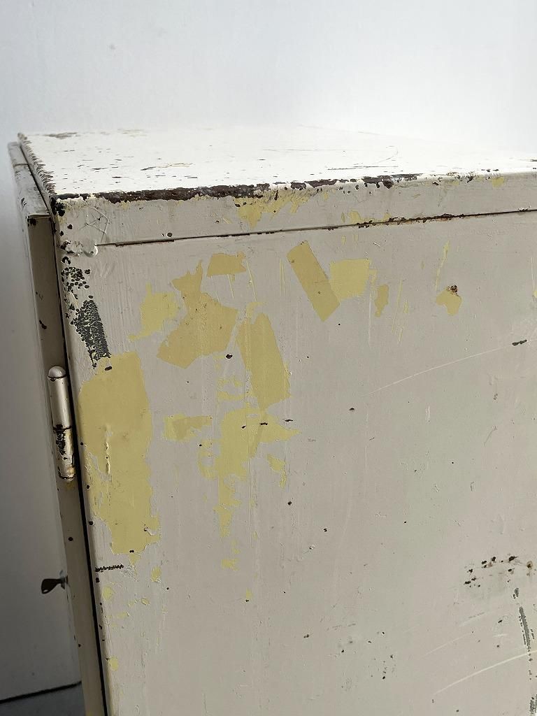 ヴィンテージ インダストリアル スチール キャビネット - アンティーク