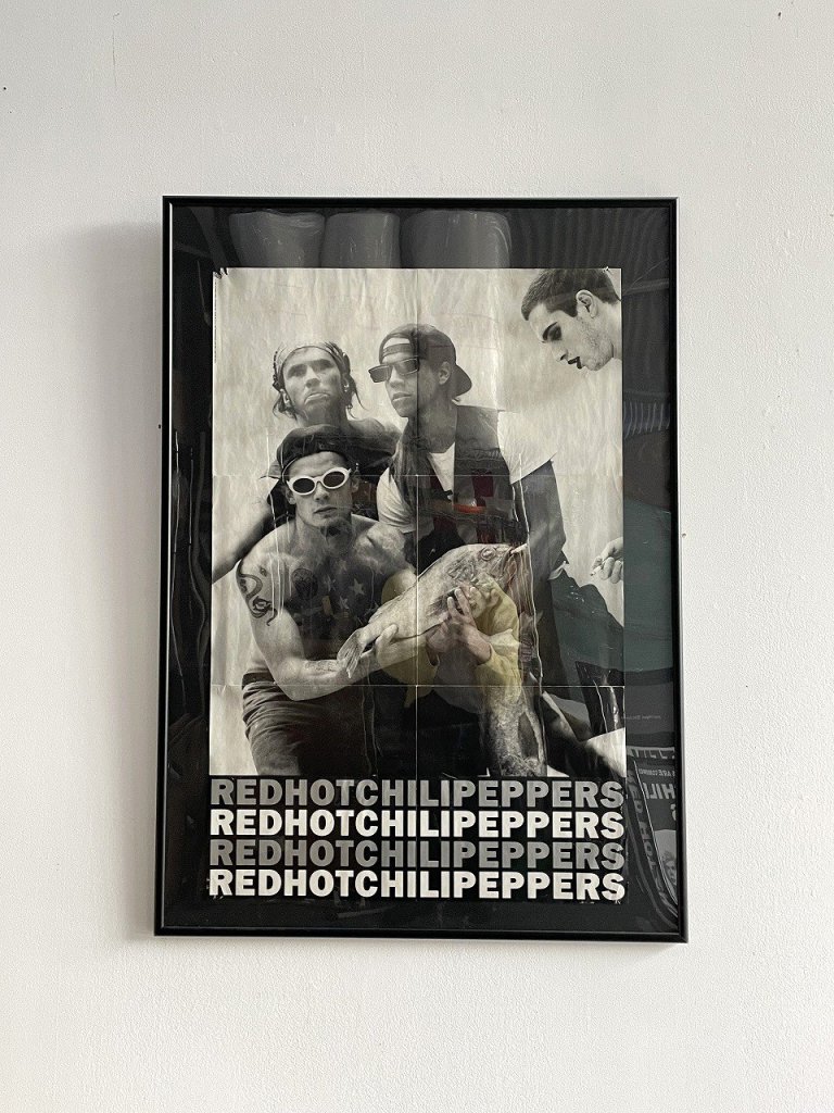 1992's Red Hot Chili Peppers ”Smoking Fish” 額入りポスター 