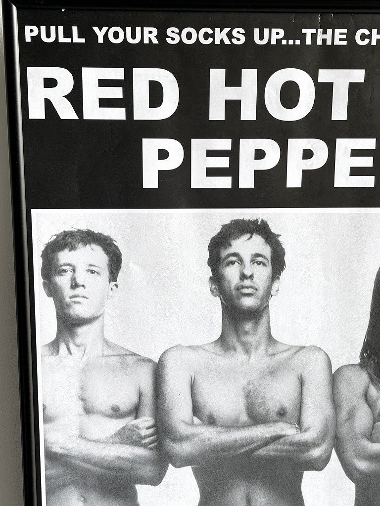 Red Hot Chili Peppers” 額入りポスター - アンティーク、ビンテージのインテリア家具や雑貨、店舗什器の通販ならWANT  ANTIQUE LIFE STORE