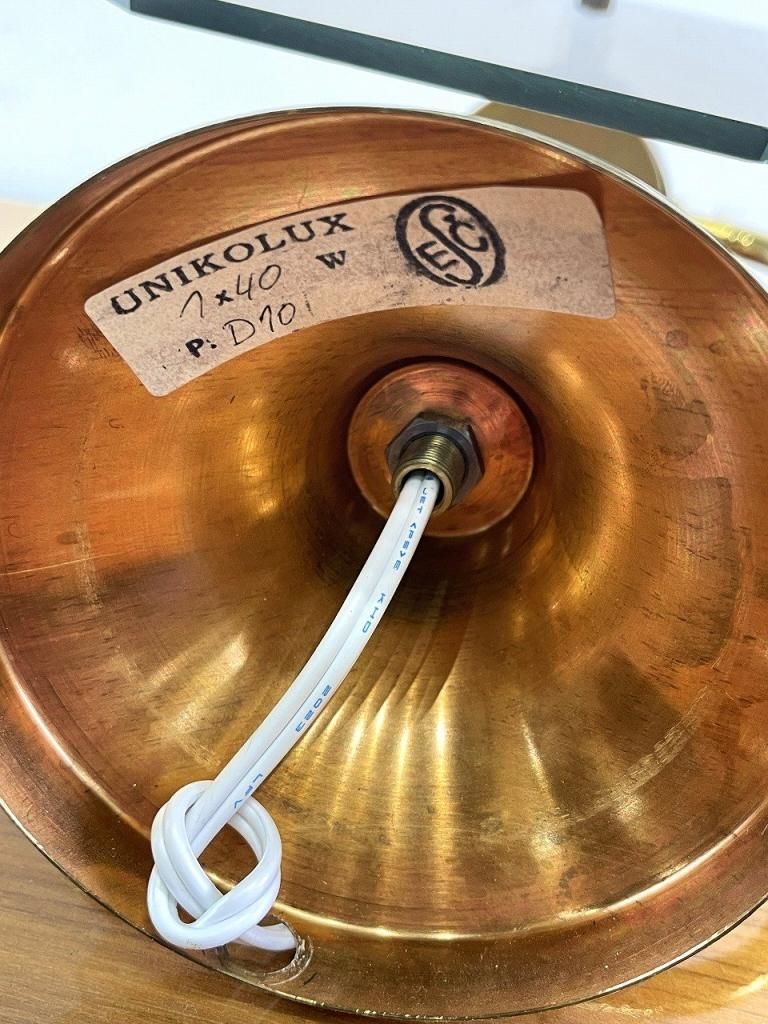 r-06521001-00.jpg