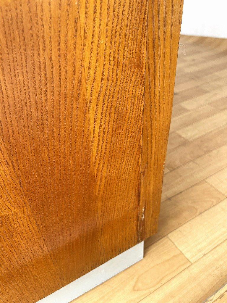 ヴィンテージ ウッド カップボード　キャビネット　アンティーク　サイドボード 1950-60's ヴィンテージ ウッド キッチンキャビネット/カップ