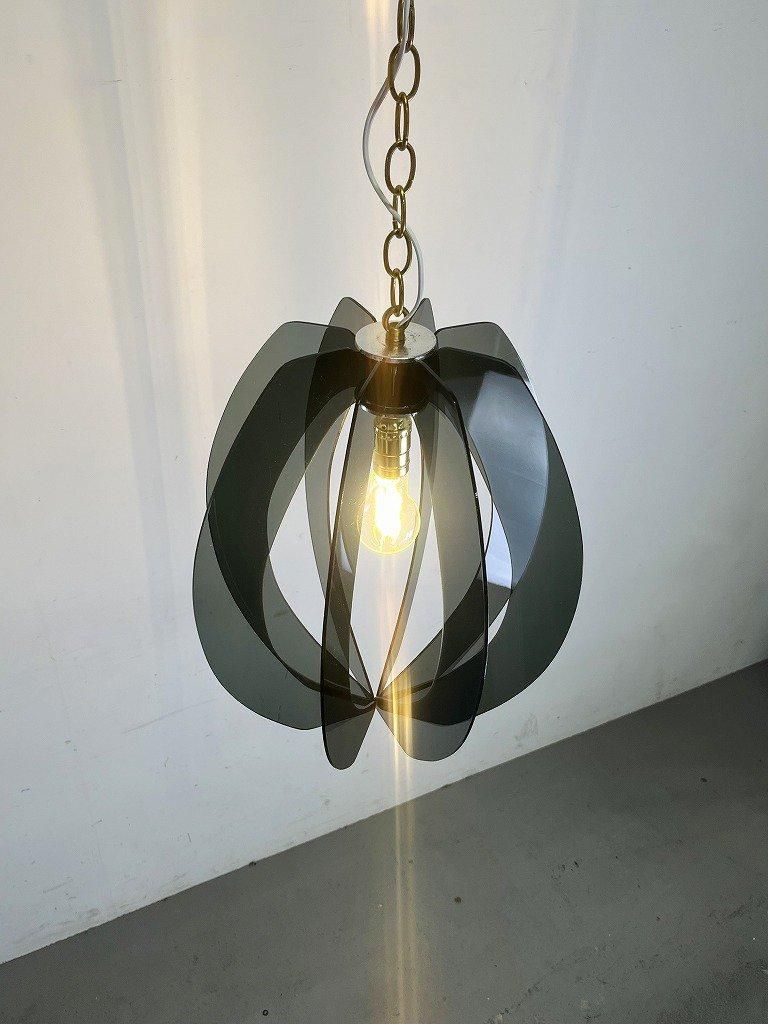 1960-70's ヴィンテージ アクリルシェード ペンダントランプ