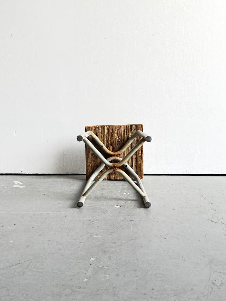 ヴィンテージ アイアン スツール - アンティーク、ビンテージの