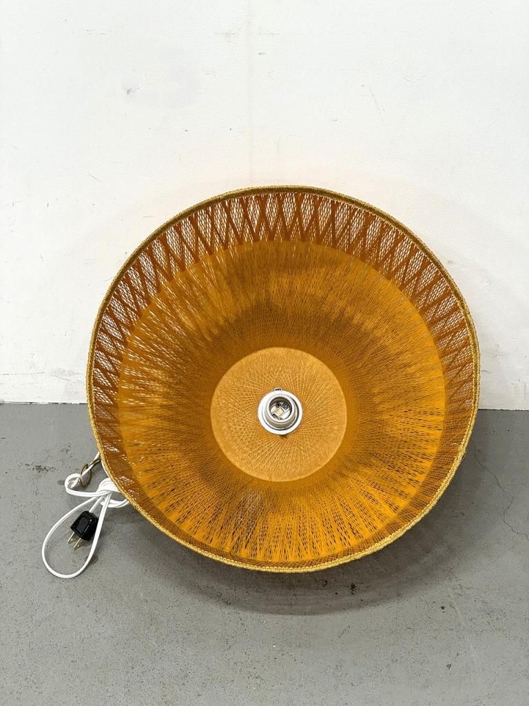 1960-70's ヴィンテージ アクリルシェード ペンダントランプ 1960-70's ヴィンテージ アクリルシェード ペンダントランプ