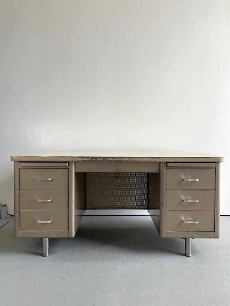 1960-70's Steelcase社製 ヴィンテージ スチール デスク 1960-70's Steelcase社製 ヴィンテージ スチール デスク