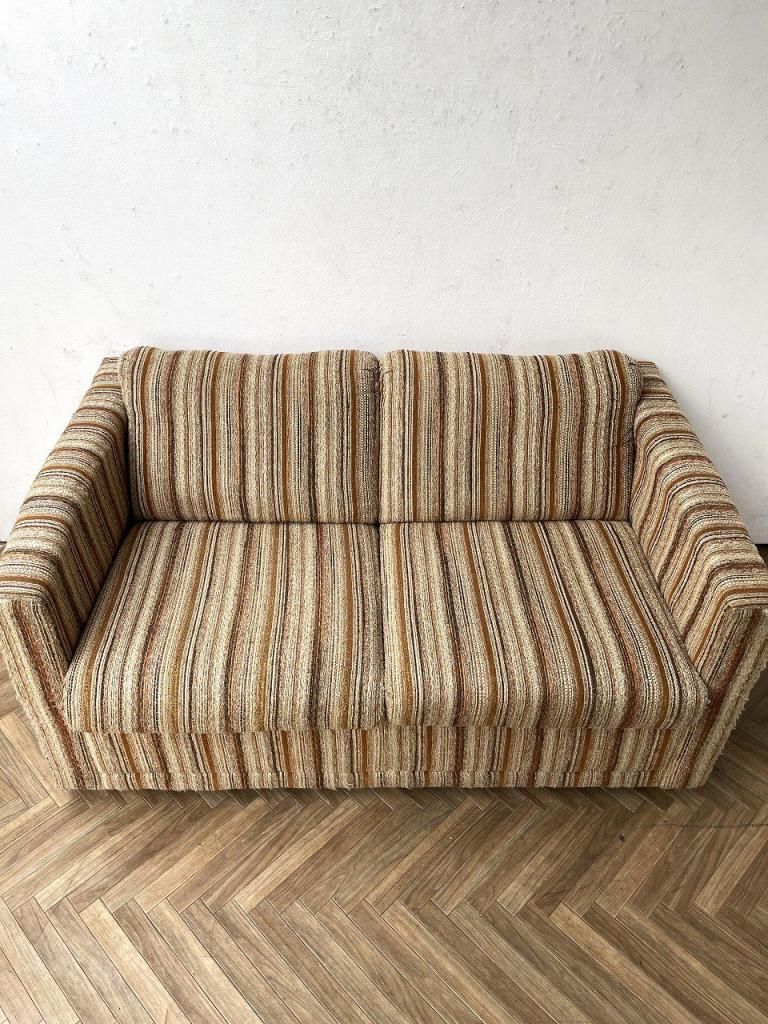 アンティークとヴィンテージ....). イギリスアンティークガラスの小さな雑貨、丸い形のヴィクトリアン