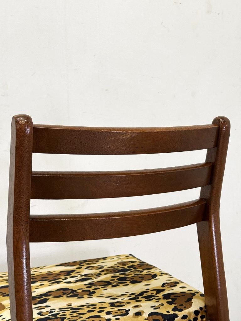 ダイニングチェア①　アンティーク　ヴィンテージ　ビンテージ 北欧・英国現地で目利きしたヴィンテージ・アンティークの