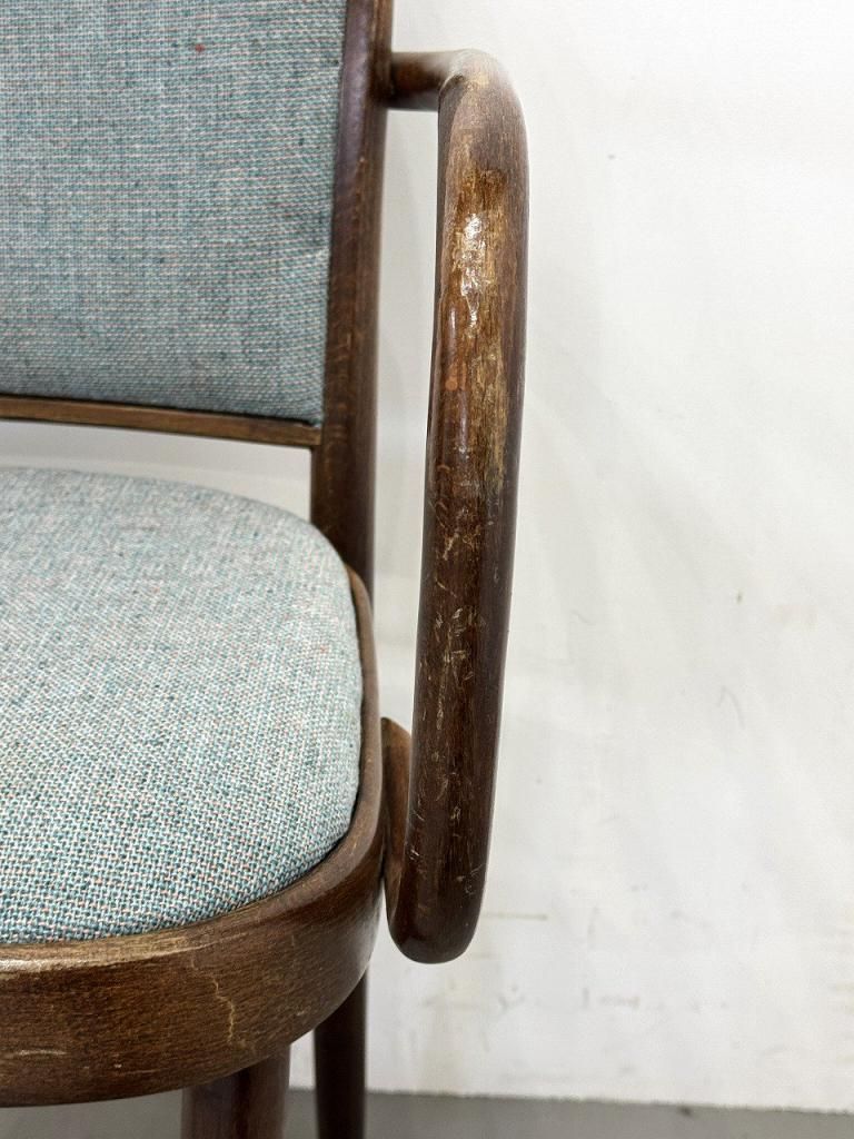 TON社製 ヴィンテージ ファブリック アームチェア - アンティーク