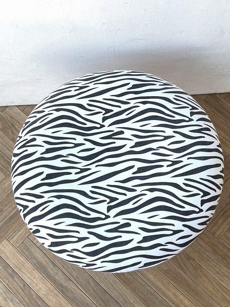 あっちゃん55　２脚　美品　クラッシックファブリック　エレガントスツール あっちゃん55様専用 2脚 美品 クラッシックファブリック