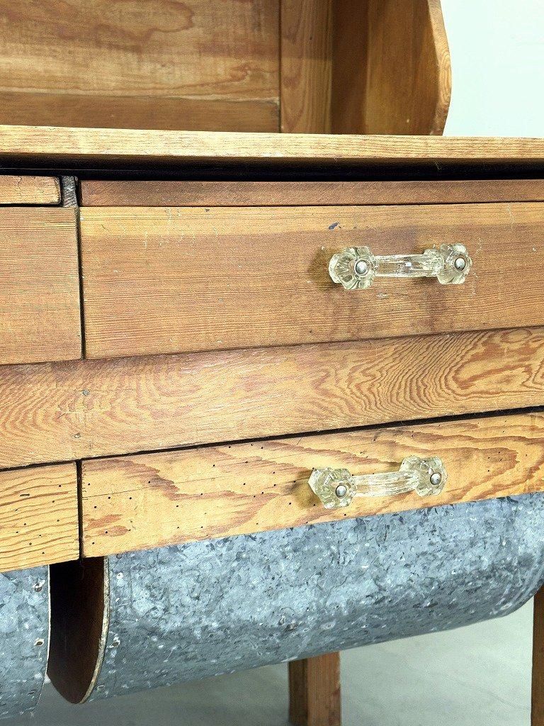 処分、早い者勝ち！アンティーク・ヴィンテージカップボード 処分、早い者勝ち！アンティーク・ヴィンテージカップボード