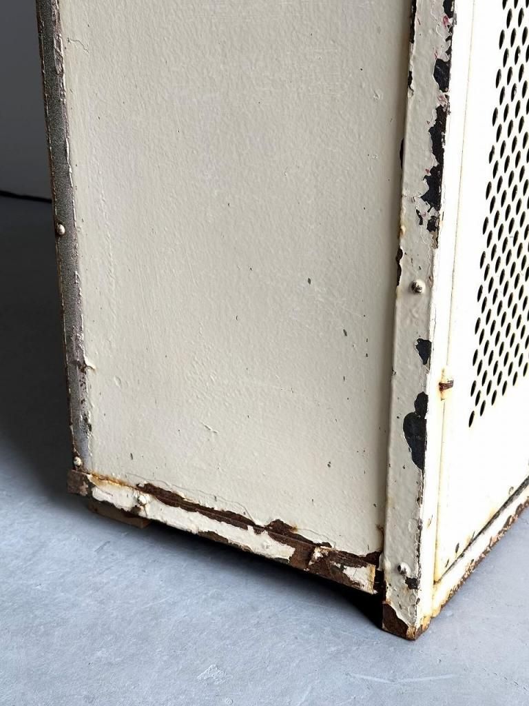 レトロ　アンティーク　ヴィンテージ　錆だらけ　サビあり 赤錆び大地真鍮腕時計「PATRICE EARTH」◇ArtyArty｜20000円(税