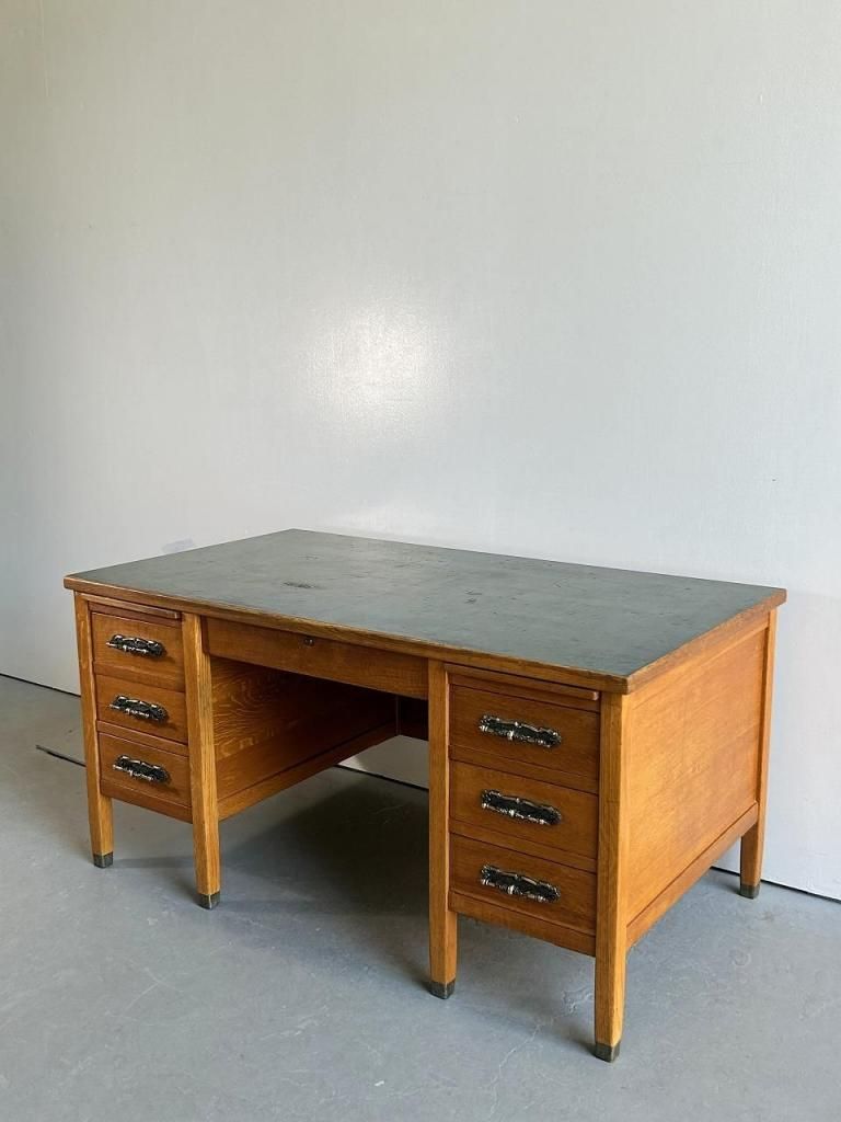 アンティークデスク　Broyhill イギリスアンティーク家具 アンティークデスク ニーホールデスク