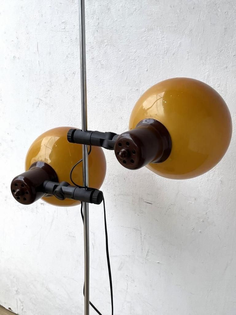 フロアスタンド 2灯 シェード新品 池田製作所 70年代ヴィンテージ ✴︎送料込み 池田製作所製のアーム付きフロアスタンドが再入荷しました。70