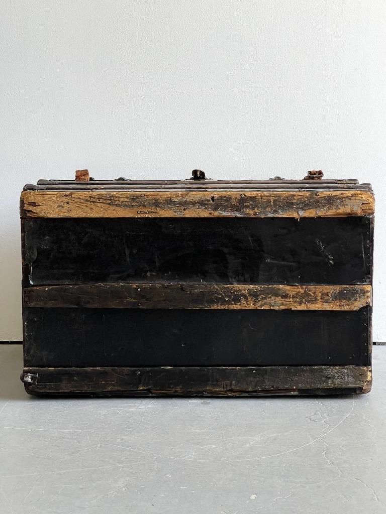 y アンティーク 木製トランク 2_d200cc1e-97ea-47c7-bb12-