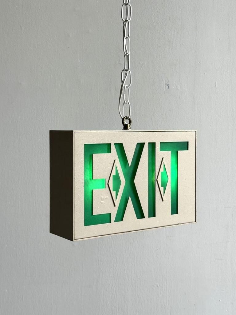 ơ EXIT ڥȥ