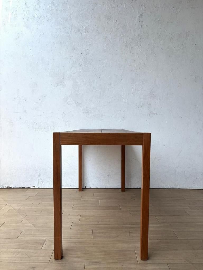 ヴィンテージ  アンティーク　タイルトップ　コーヒーテーブル Tile Top Center Table / タイルトップセンターテーブル