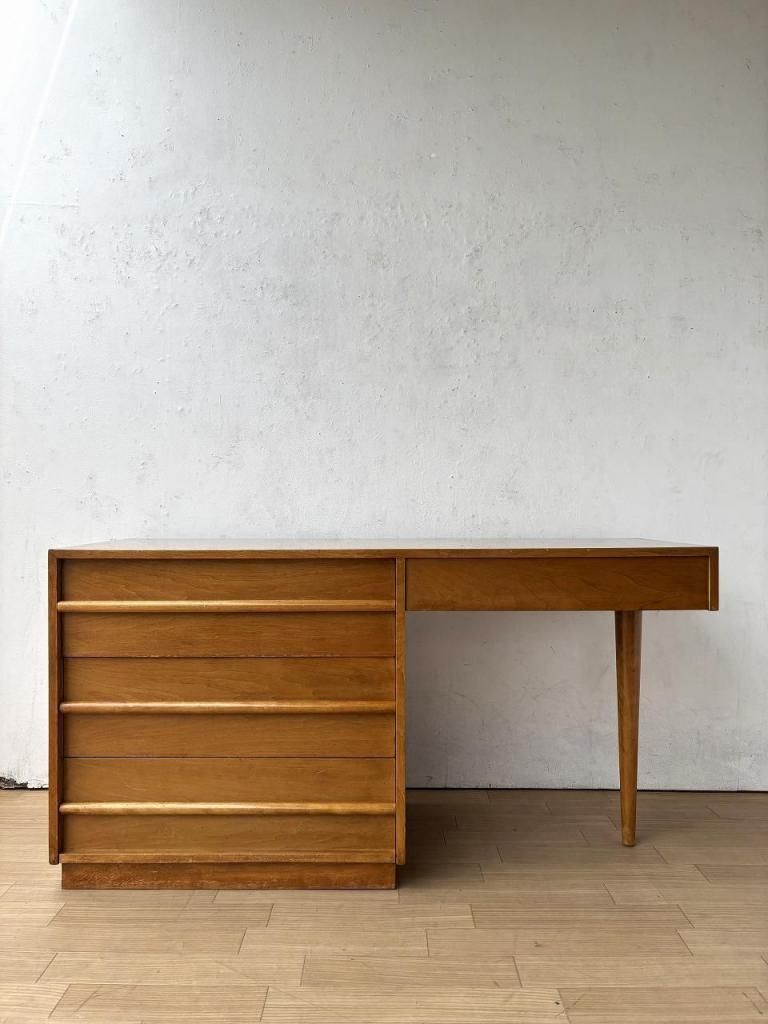 1940-50's Widdicomb社製 ”T. H. Robsjohn-Gibbings”デザイン