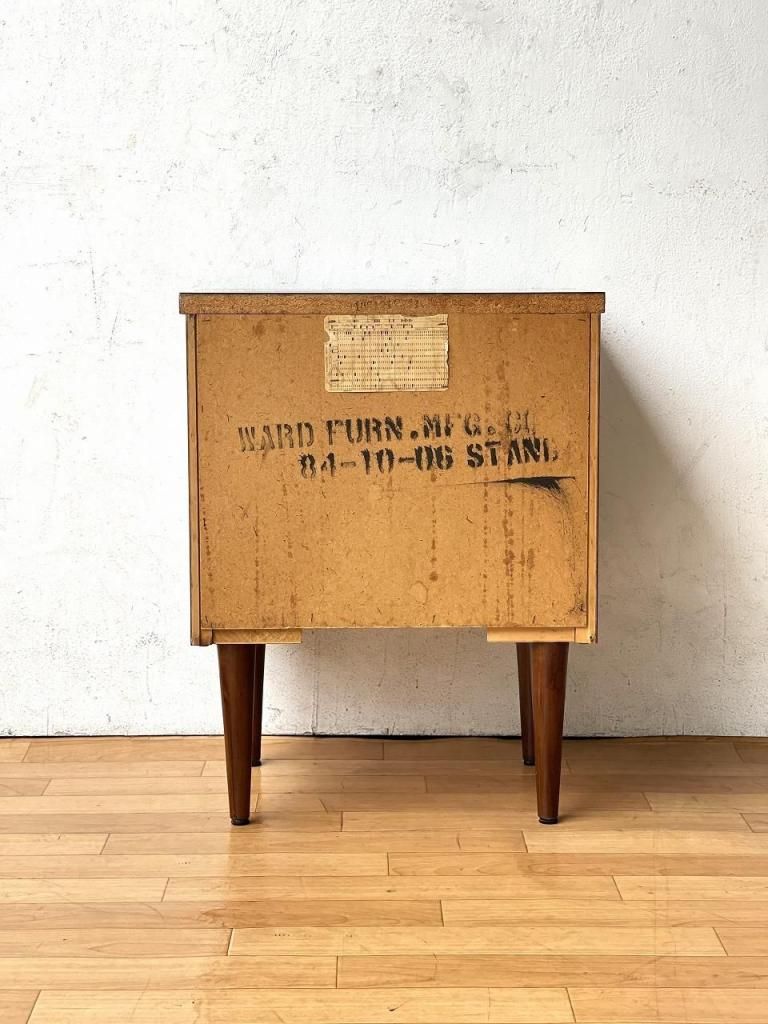 CHARI様　USA、ヴィンテージ，メープルナイトテーブル アメリカヴィンテージ ナイトスタンド サイドテーブル サイド