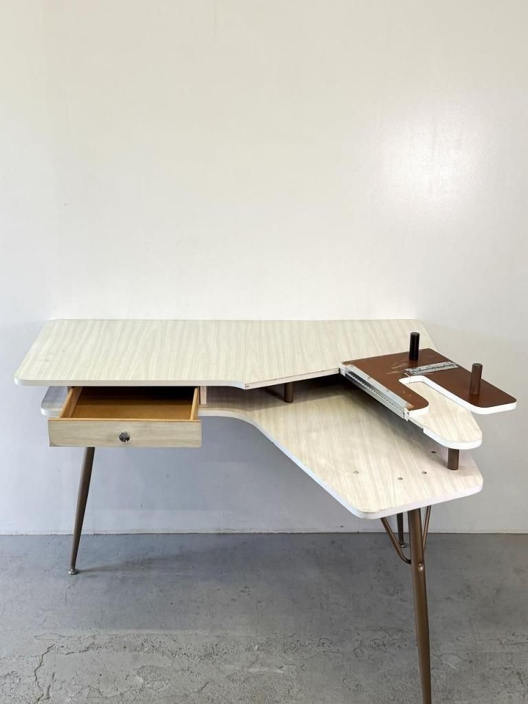 1950's ヴィンテージ ミッドセンチュリー コーナー ソーイング