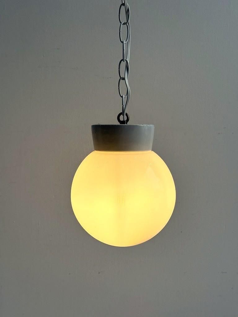 vintage アンティーク ホワイトガラス ペンダントライト ヴィンテージ ホワイトガラス ペンダントランプ｜アンティーク照明