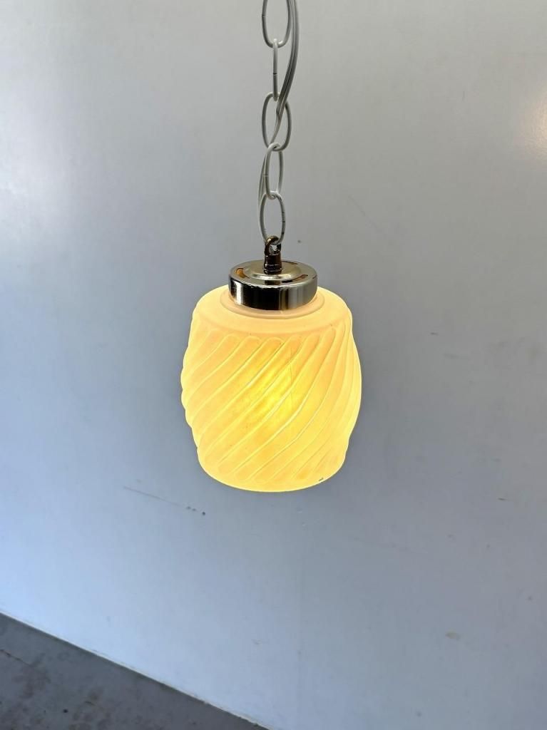 ヴィンテージ アンティーク ペンダントランプ ミルクガラス 1960-70's ヴィンテージ ミルクガラス ペンダントランプ