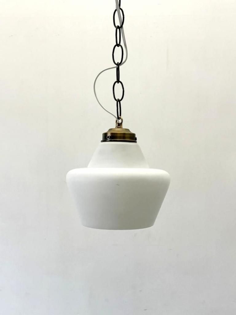 vintage アンティーク ホワイトガラス ペンダントライト ヴィンテージ ホワイトガラス ペンダントランプ｜アンティーク