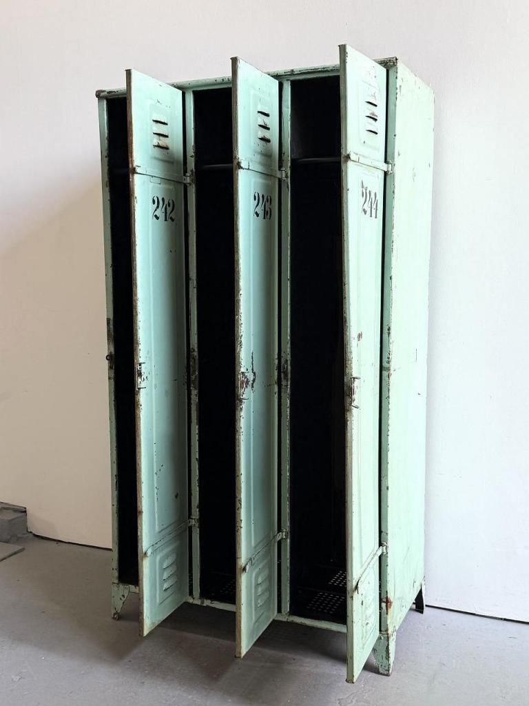 1930-40's ヴィンテージ インダストリアル スチールロッカー