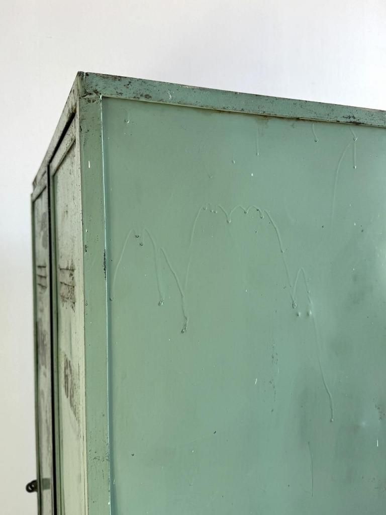 ヴィンテージ インダストリアル スチールロッカー - アンティーク