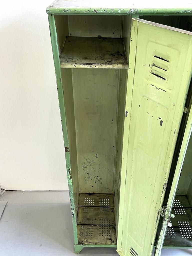 ヴィンテージ　木製ロッカー 楽天市場】木製ロッカー 8人用 オフィス 更衣室 木目 鍵付き 4列