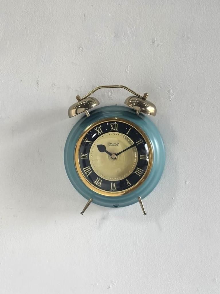 時計　アンティーク　ビンテージ　Avante社製ウォールクロック VINTAGE ANTIQUE MODERN ELECTRIC TIMES WALL CLOCK