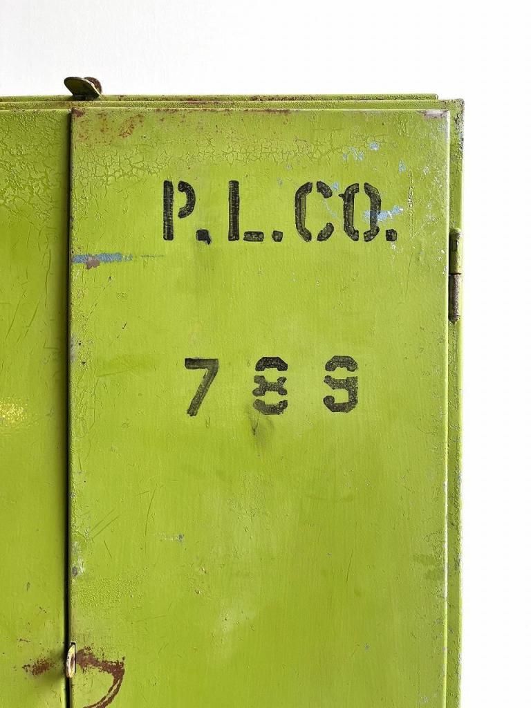 ヴィンテージ インダストリアル スチール キャビネット - アンティーク