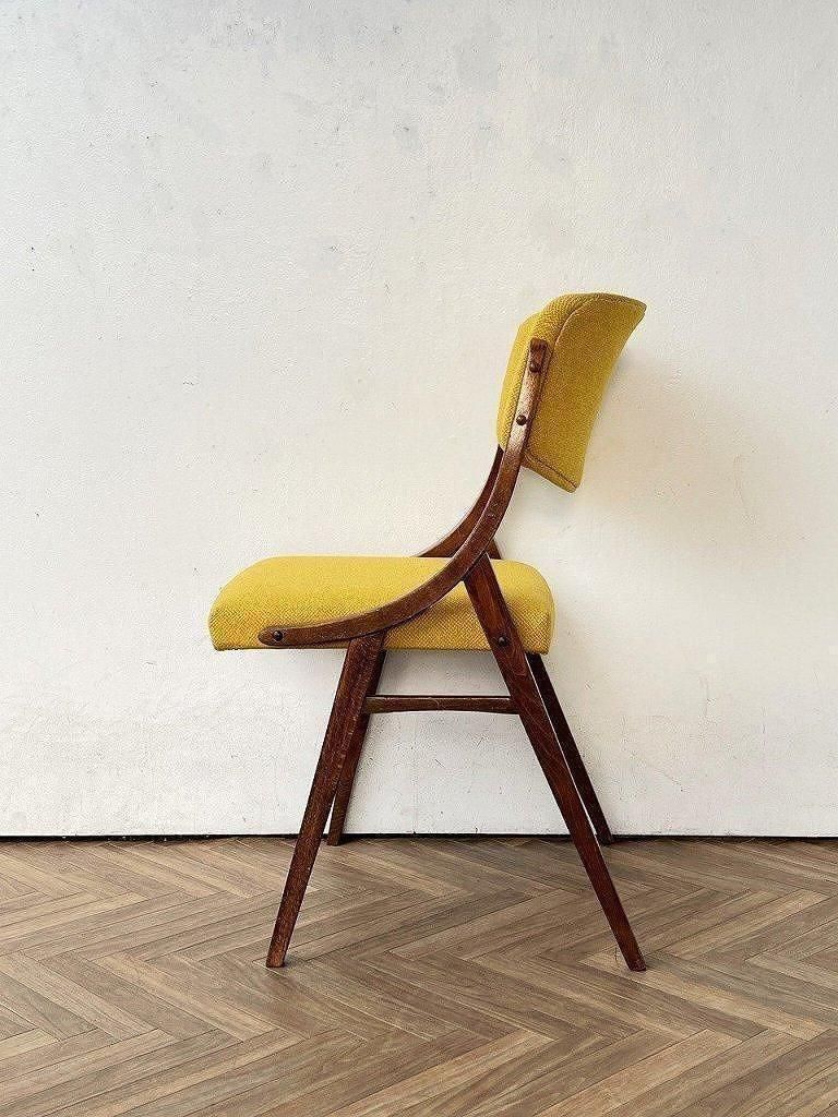 ヴィンテージ TON社製 ファブリック ダイニングチェア チェコ ヴィンテージ TON社製 ファブリック ダイニングチェア チェコ - メルカリ