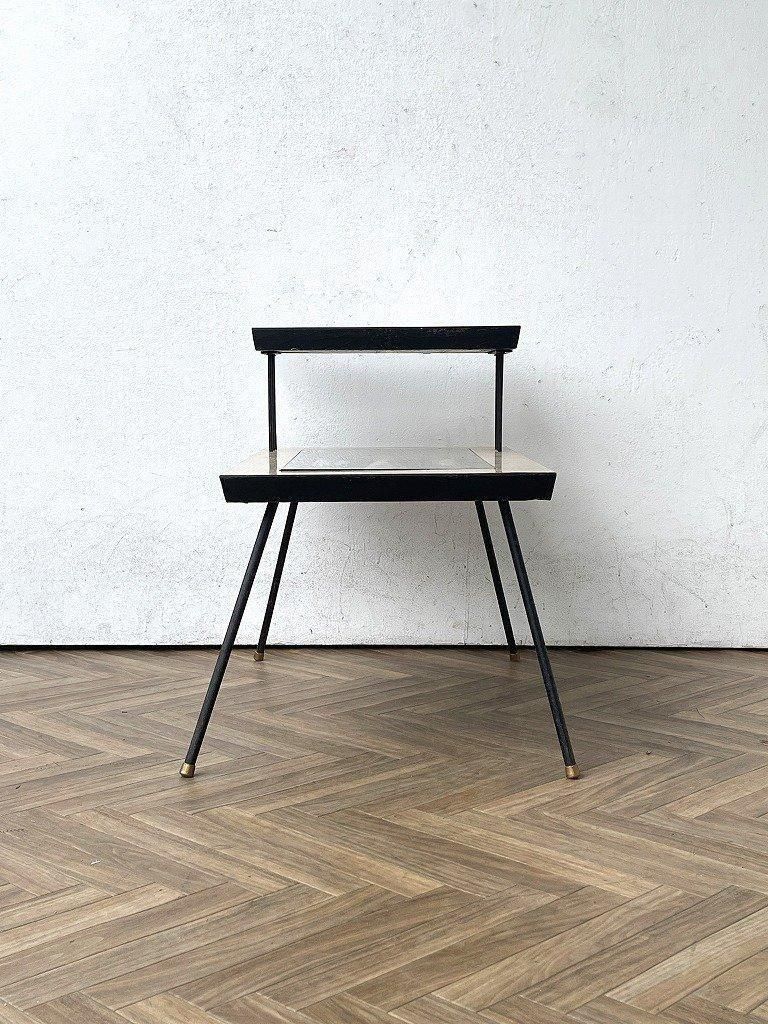 1950's ヴィンテージ ガラストップ ステップエンドテーブル(同型