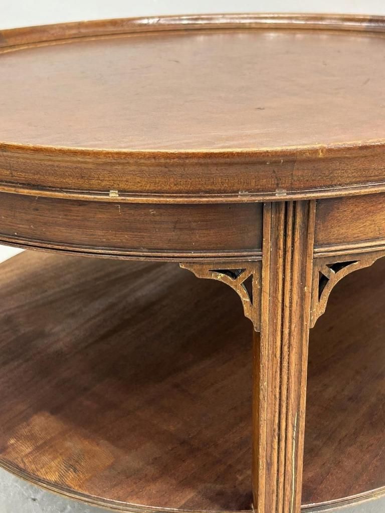 ヴィンテージ クラシカル ラウンド レザートップ センターテーブル 本革 ヴィンテージ クラシカル ラウンド レザートップ センター