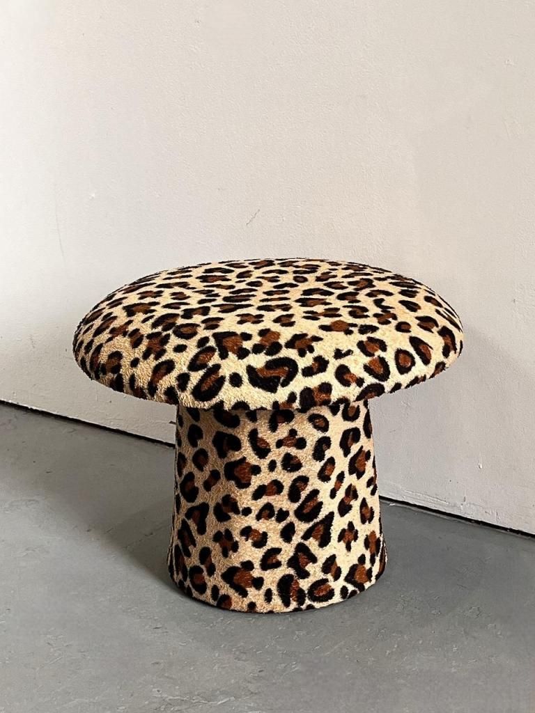 ヴィンテージ　レオパードスツール ヴィンテージ レオパード ファブリック マッシュルーム オットマン