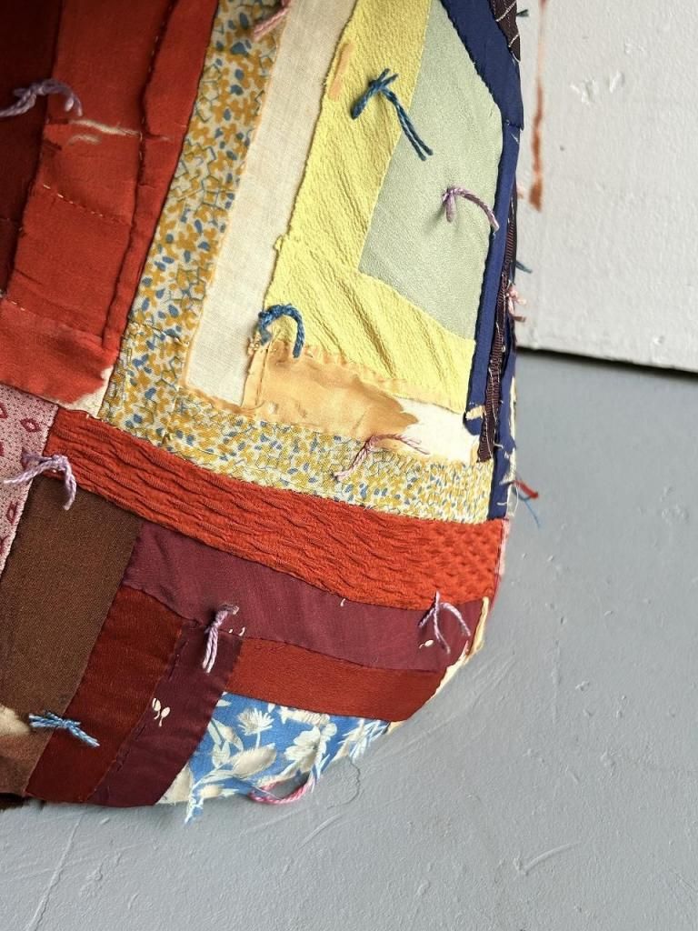 アンティークキルト マッシュルーム オットマン / スツール