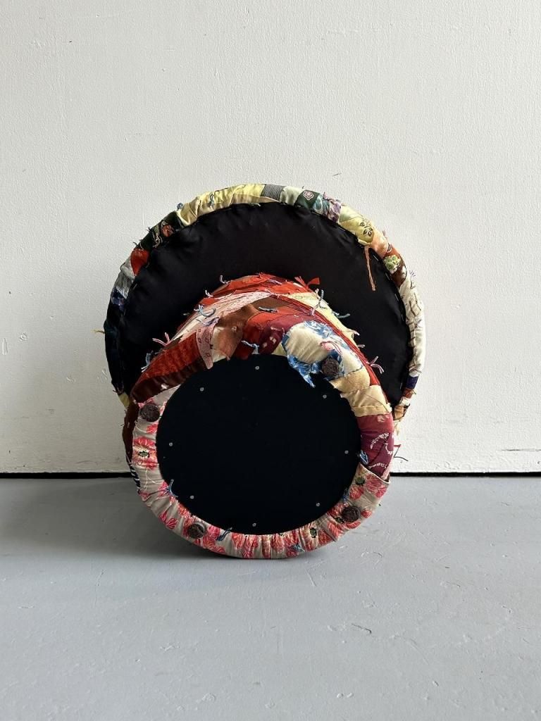 アンティーク マッシュルーム　ポッテリー アンティークキルト ヴィンテージ マッシュルーム オットマン