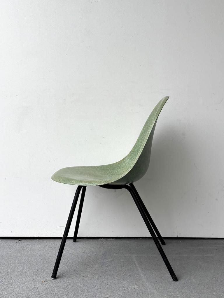 1950's ヴィンテージ グラスファイバー ダイニング/サイドチェア