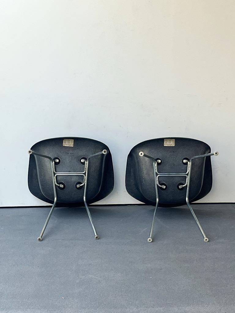 □　イームズ 　アーム　シェル　・　Ｈ　黒ベース　/　ビンテージ　□ ハーマンミラー Herman Miller アームシェルチェア ナウガレザー